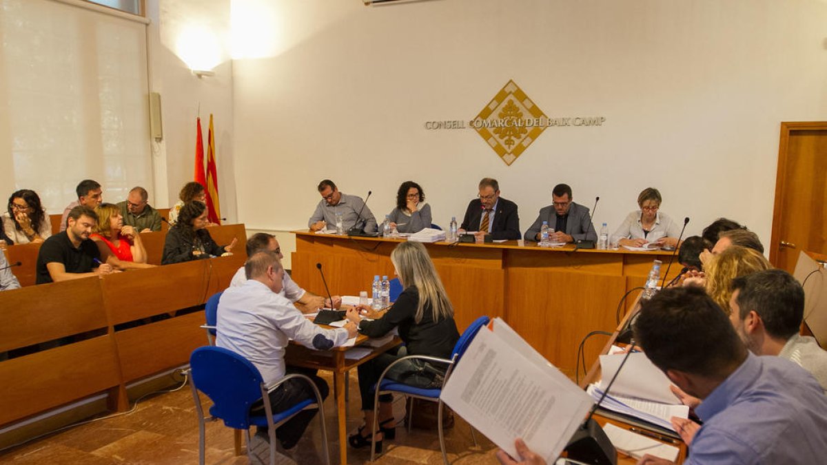 Imagen de archivo de uno de los plenarios del Consell Comarcal del Baix Camp.