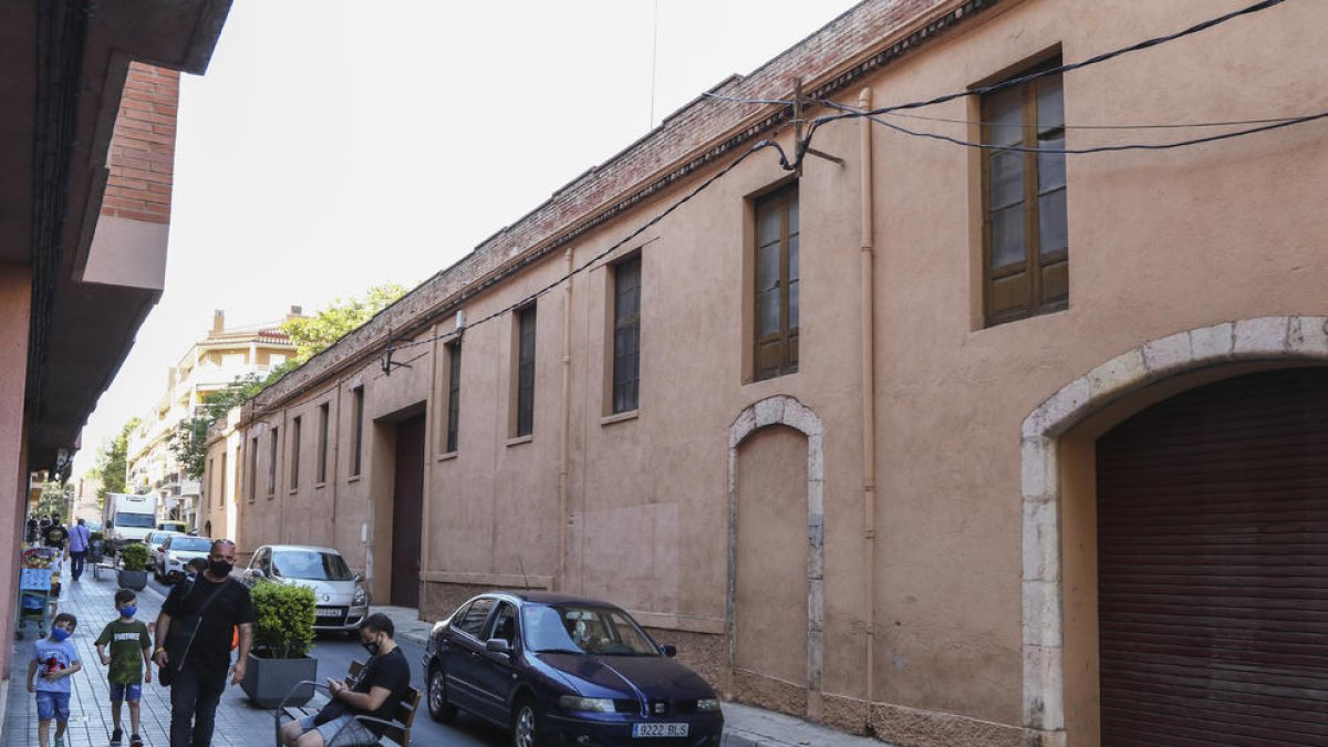 El Centre Cívic Gregal s'ubicarà a l'edifici del carrer Castellvell.