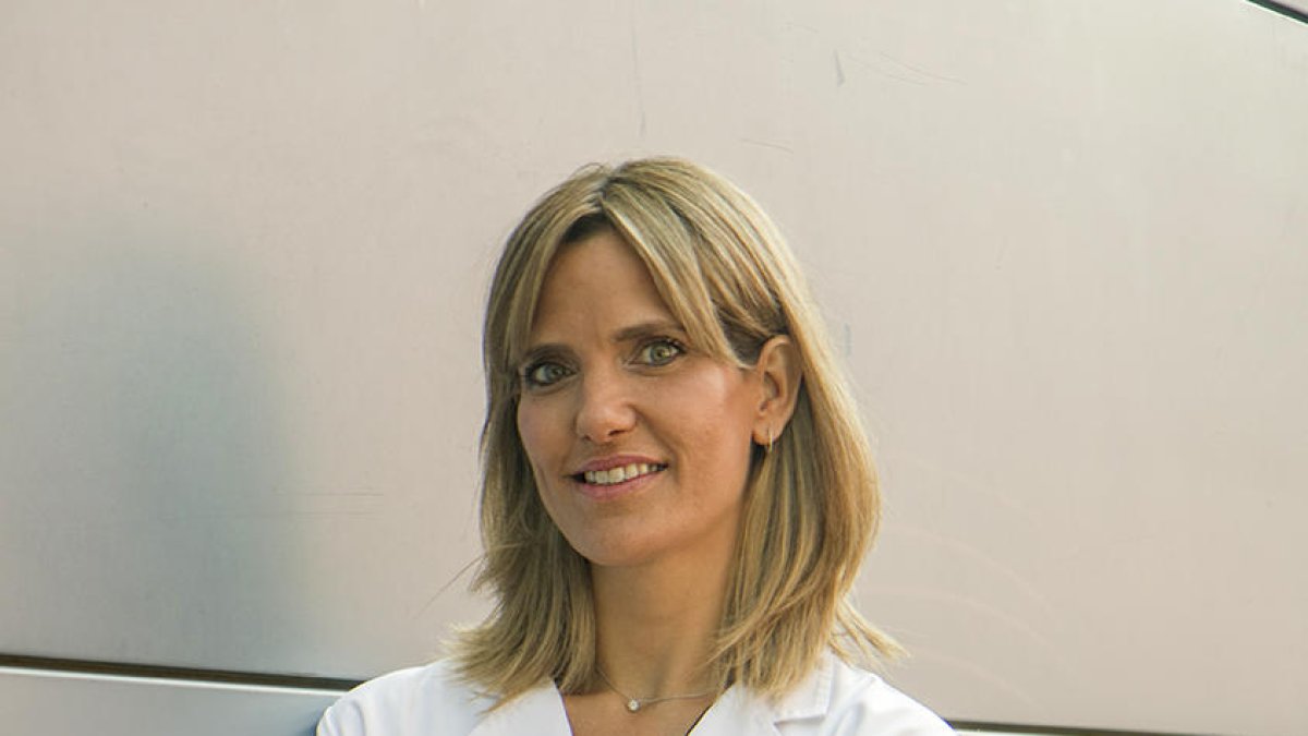 La doctora Cristina Suárez, investigadora del Grup de Tumors Genitourinaris del Vall d'Hebron Institut d'Oncologia (VHIO) i oncòloga mèdica a l'Hospital Universitari Vall d'Hebron