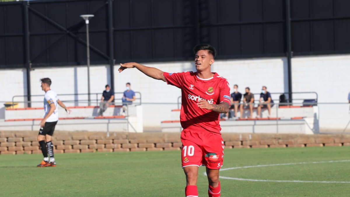 Brugui, durante el Valencia Mestalla-Nàstic.