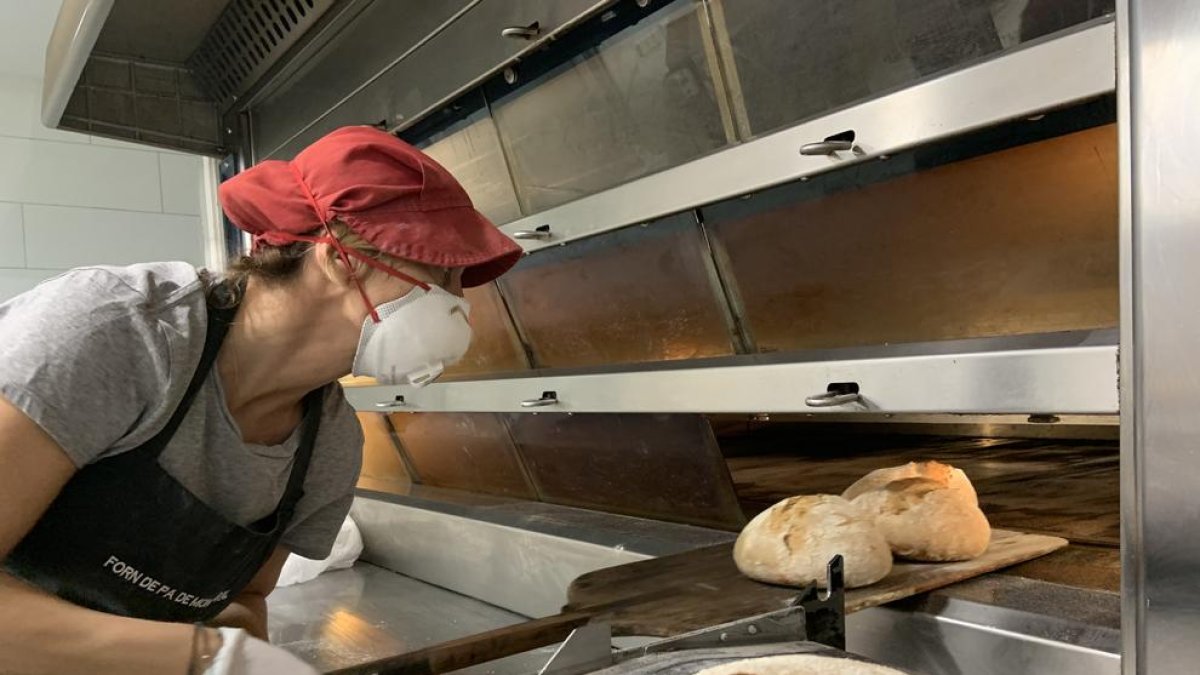 El forn de Lorda Ruiz i Mariona Martí es troba al petit poble de Mont-ral, a l'Alt Camp.