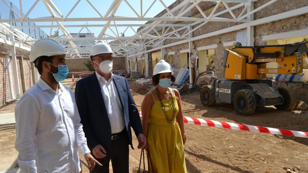 Gallego, Vilella y Pellicer, ayer en una visita a los trabajos.