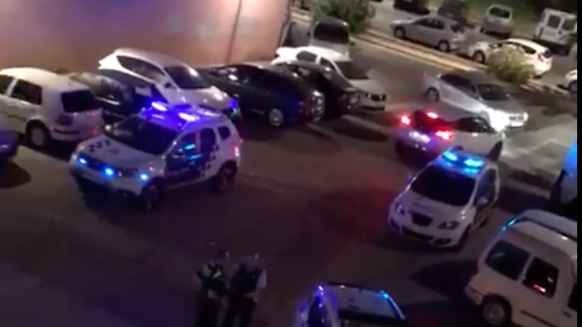 Los Mossos en la zona de los hechos.