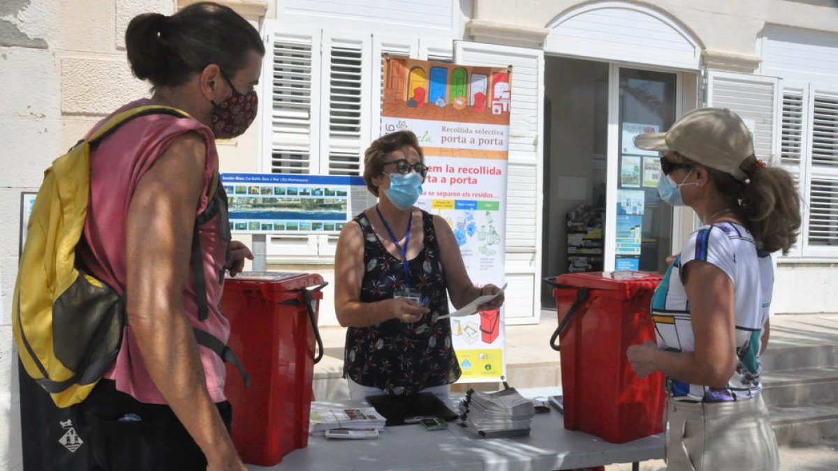 A partir de hoy empieza una campaña de refuerzo de recogida puerta a puerta en diferentes barrios.