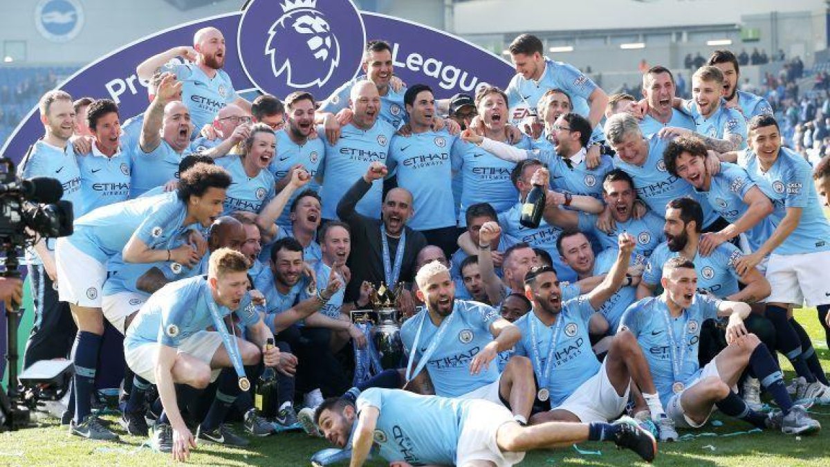 Imagen de archivo del primer equipo del Manchester City celebrando un título.