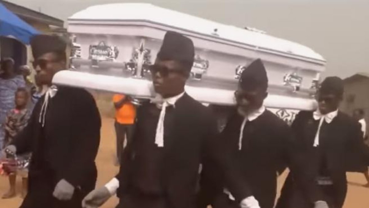 Imagen de un funeral en Ghana