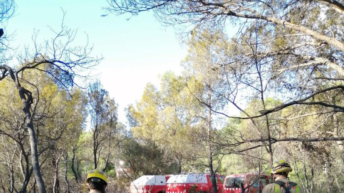 Este mediodía quedaban puntos calientes que había que ir remojando.