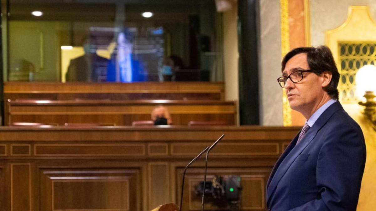 El ministre de Sanitat, Salvador Illa, al ple del Congrés sobre l'estat d'alarma a Madrid, el 15 d'octubre.