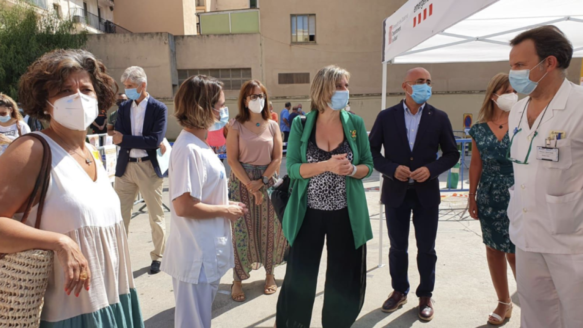 Visita al punt de cribratge per PCR al CAP Sant Pere