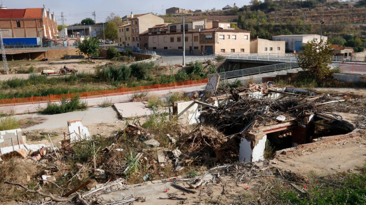 Montblanc i l'Espluga de Francolí encara esperen ajuts de l'Estat mentre habitatges i negocis es van refent dels danys