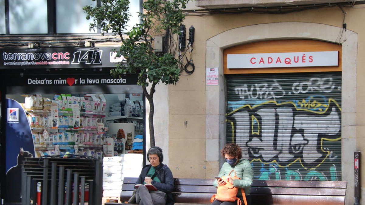 El secretari general de Salut, Marc Ramentol, manté que el Departament no descarta allargar les noves restriccions més de 15 dies si les dades no milloren. 