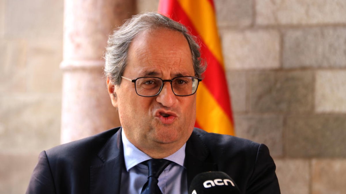 El president del Govern, Quim Torra, durant l'entrevista amb l'ACN al Palau de la Generalitat