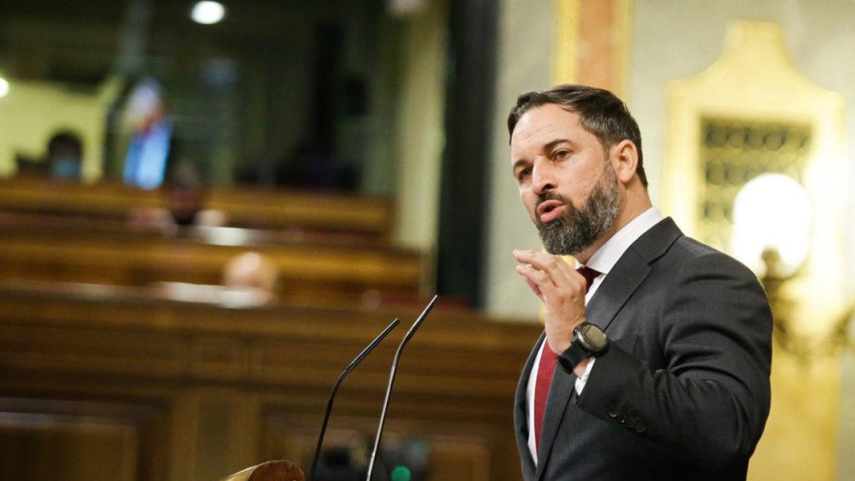 Santiago Abascal (Vox) intervenint durant el debat de la moció de censura.