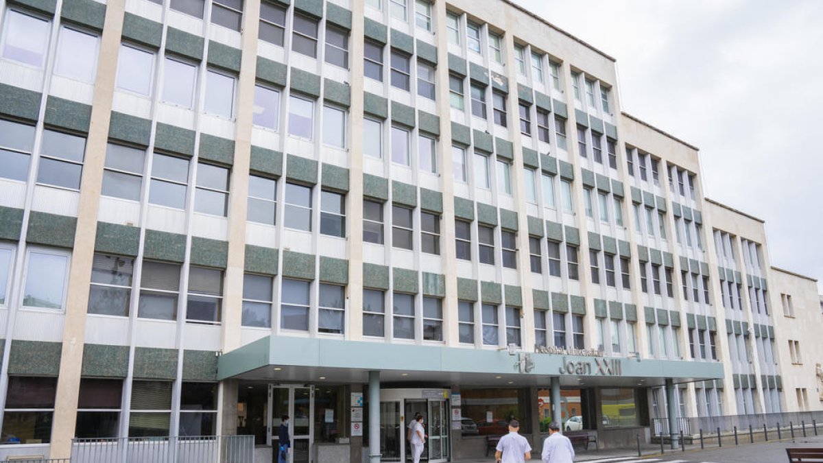 Una imatge d'arxiu de l'exterior de les instal·lacions de l'Hospital Joan XXIII de Tarragona.