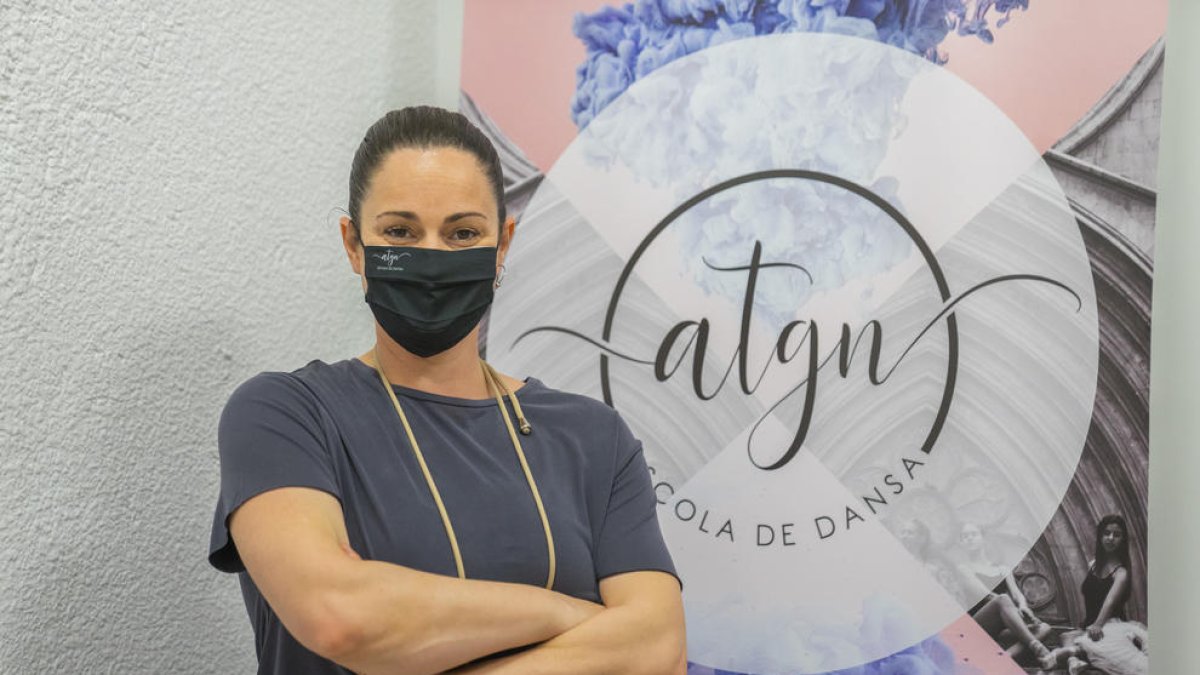 León en el local donde ha abierto la Escuela de Dansa ATGN