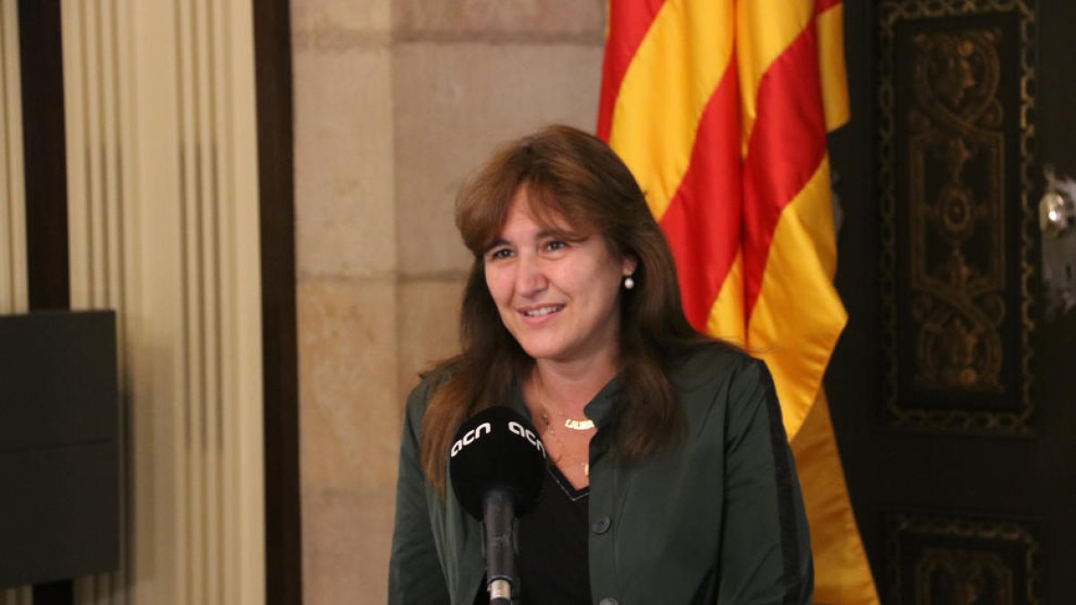 La presidenta del Parlament, Laura Borràs, durant una entrevista amb