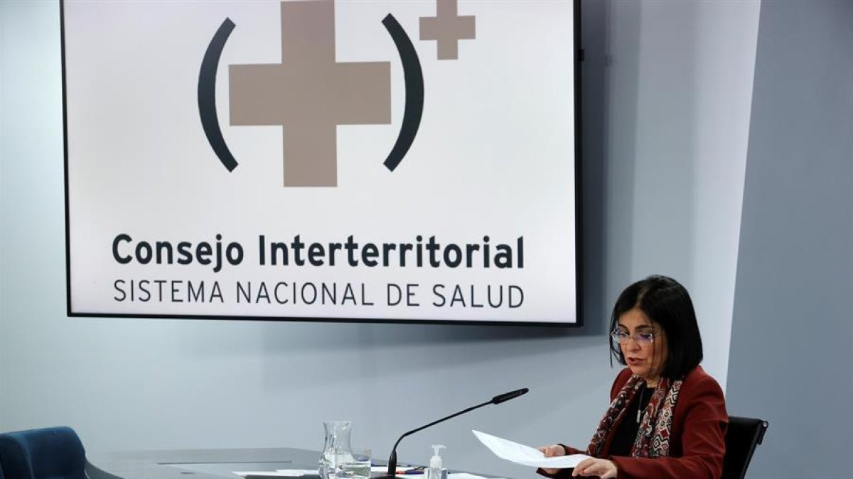 La ministra de Sanidad, Carolina Darías, durante la rueda de prensa tras su asistencia al Consejo Interterritorial de Salud.
