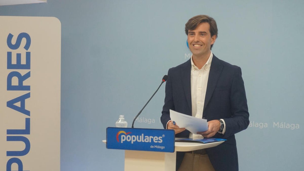 El vicesecretari de Comunicació del PP, Pablo Montesinos, durant una roda de premsa a Màlaga.