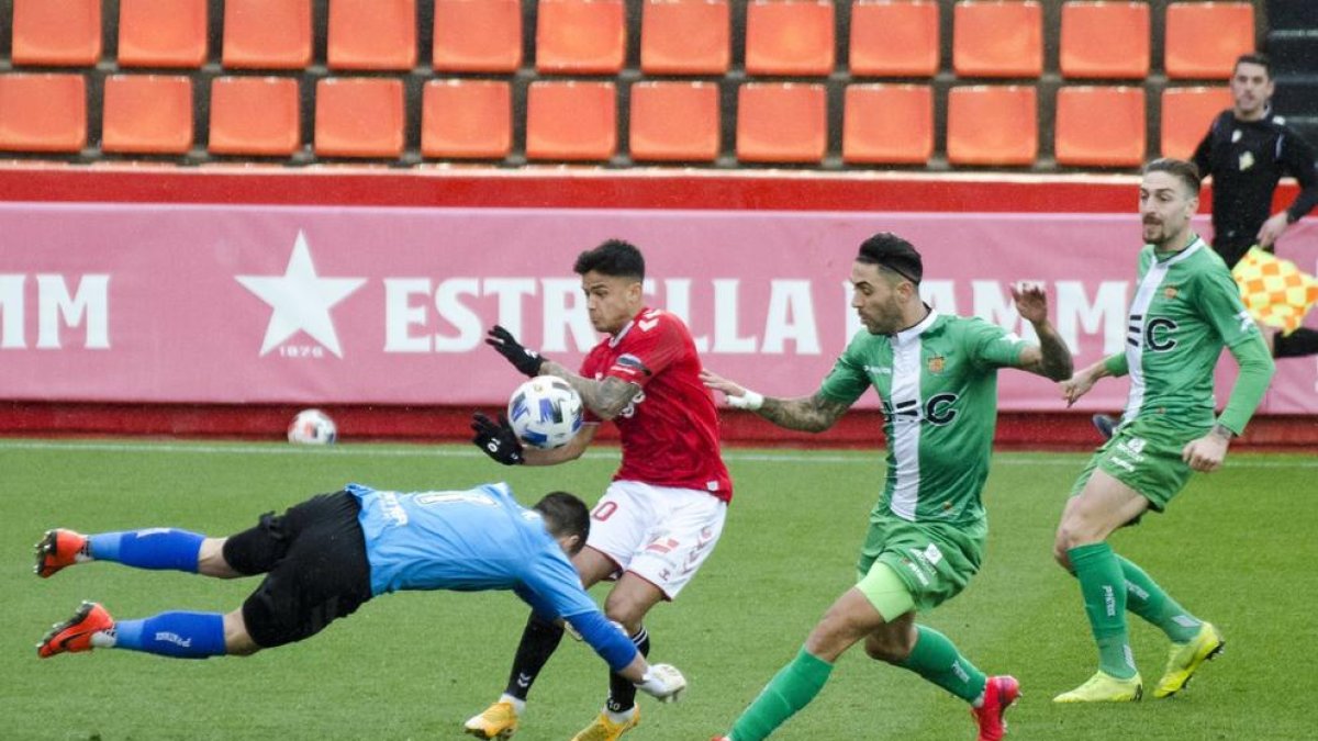 El Nàstic ha hagut de remontar el resultat advers davant el Cornellà