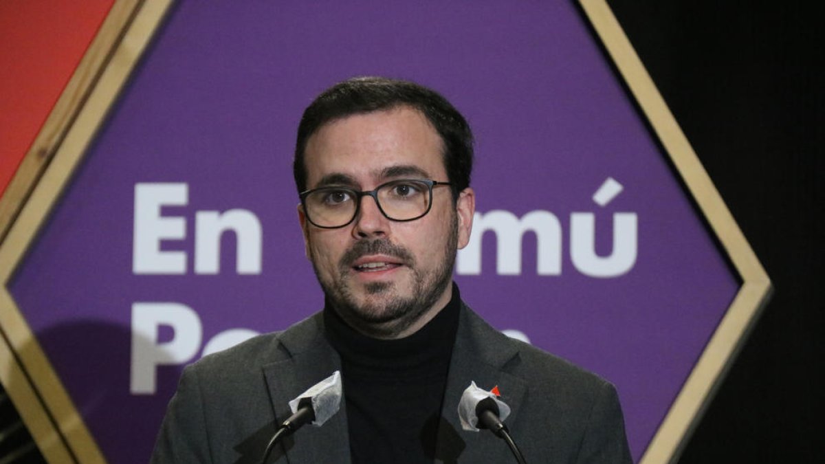 El ministre de Consum, Alberto Garzón, en un acte de campanya a Lloret de Mar.