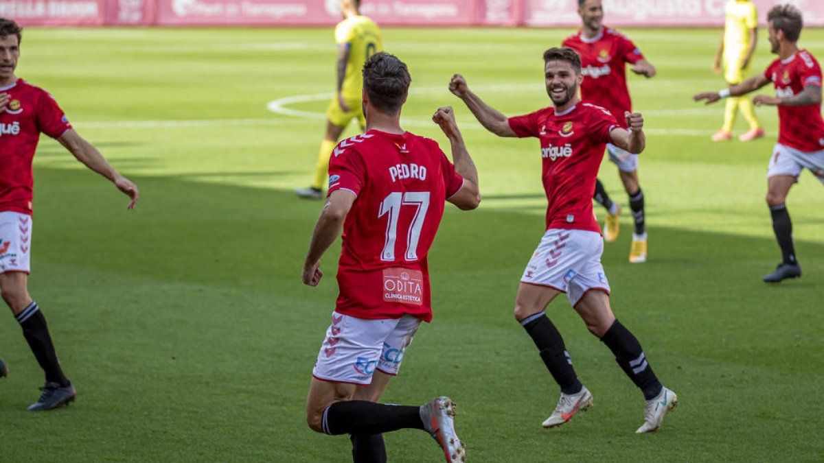 Pedro Martín celebrando el gol ante el Villarreal B.