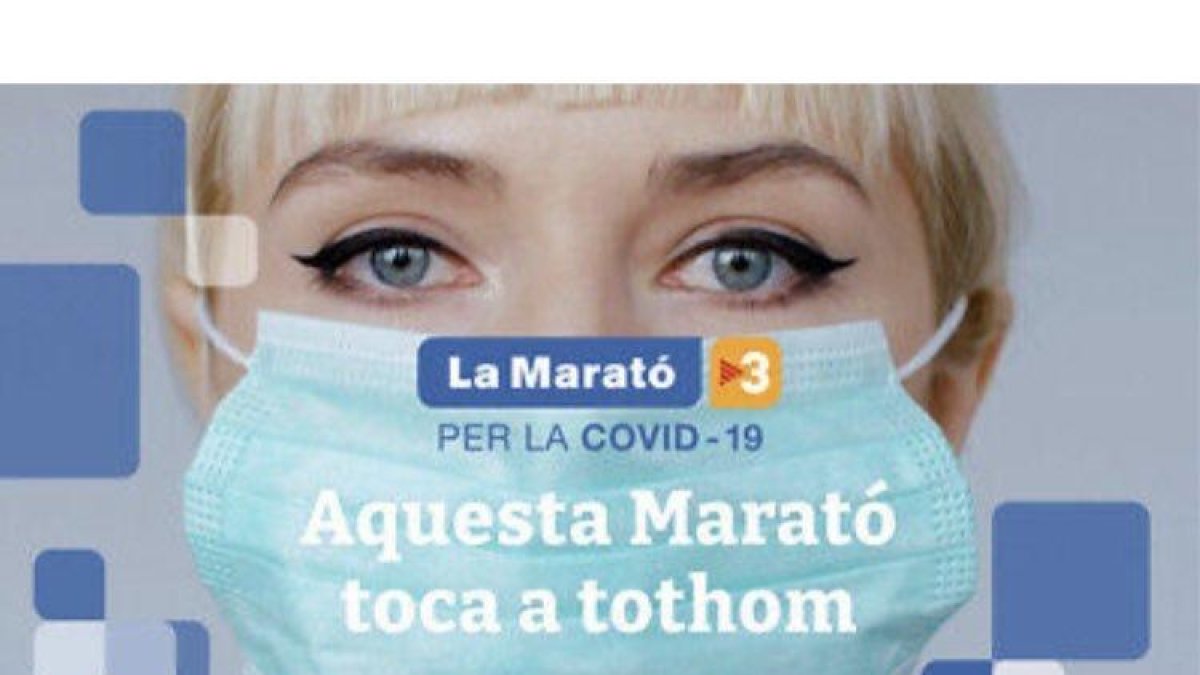 La imagen de la chica con la mascarilla mal puesta.