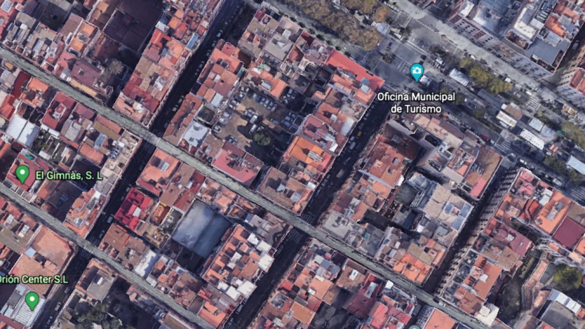 Imagen aérea donde se aprecian los patios interiores que hay entre las calles Unió y Fortuny.