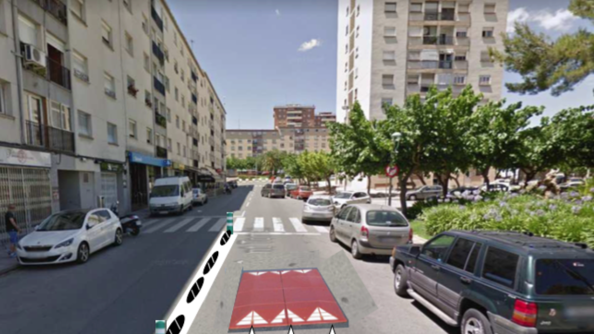 Imagen editada para mostrar como quedará la calle Bloc Sant Tomás, en este caso, con los cojines.
