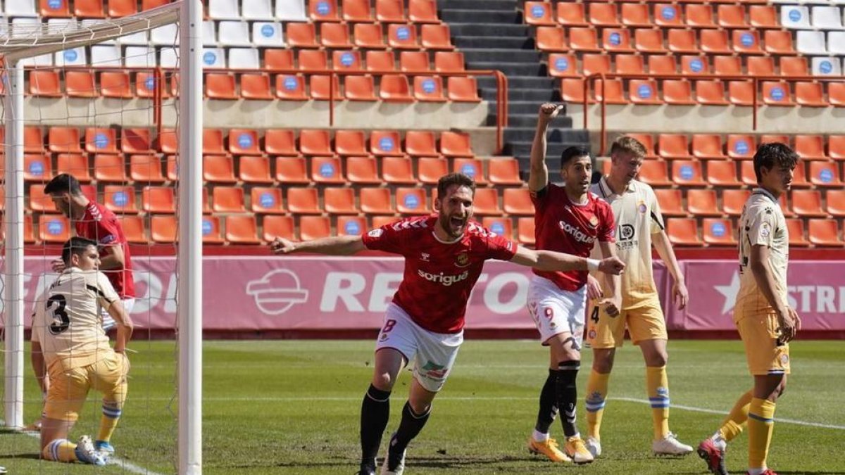 Tienza celebra el gol