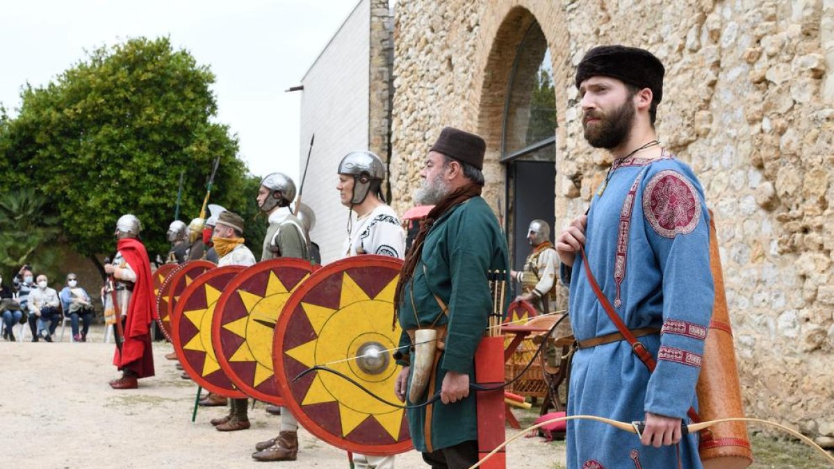 Imatge d'una de les activitats de recreació d'aquest cap de setmana a Centcelles, a Constantí.