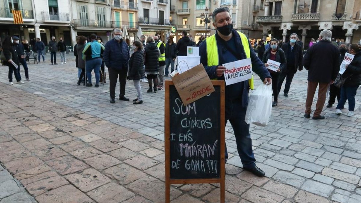 Imatge de la protesta a la Mercaddal.