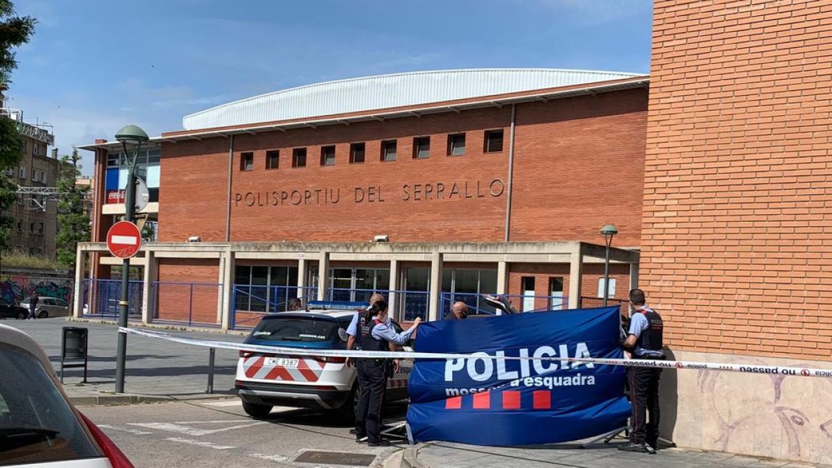 Imagen de la policía en el lugar de los hechos.