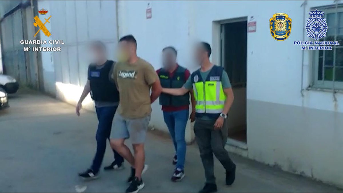 Imagen de uno de los detenidos en colaboración con la policía portuguesa.