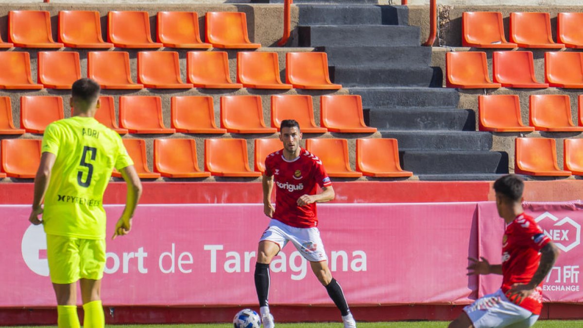 Carlos Albarrán, durant el Gimnàstic de Tarragona-Andorra de la temporada recentment finalitzada.