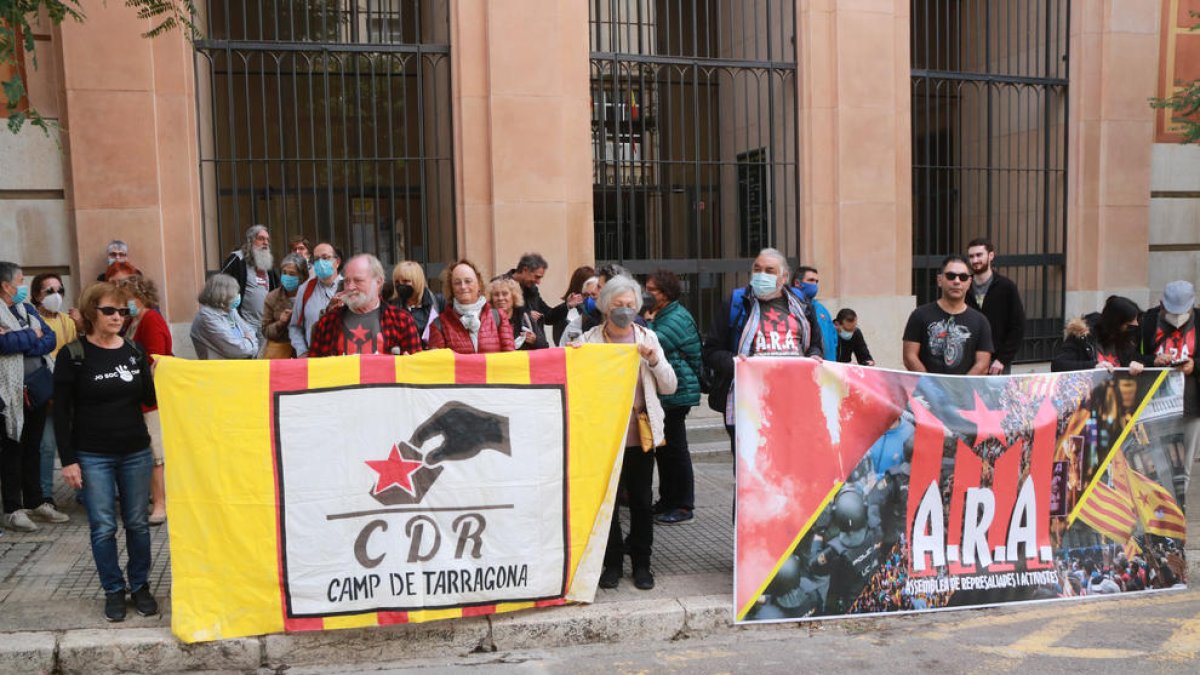 Plano general de la manifestación de apoyo.