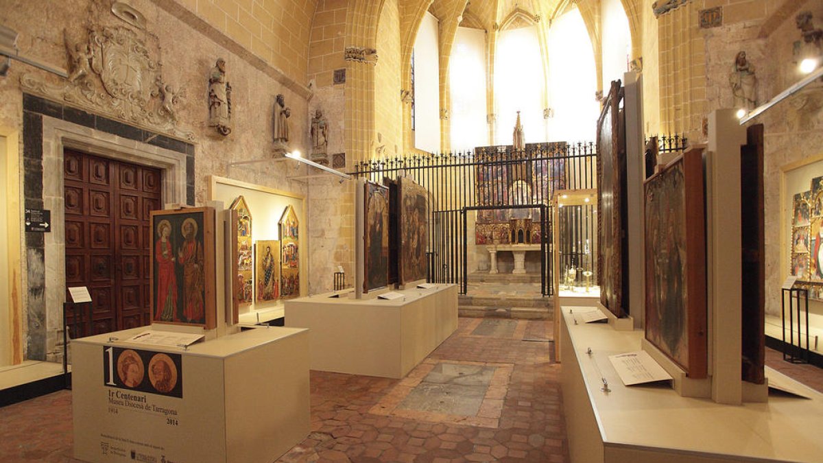 La capella del Corpus Christi al fons, a la Sala II del Museu diocesà.