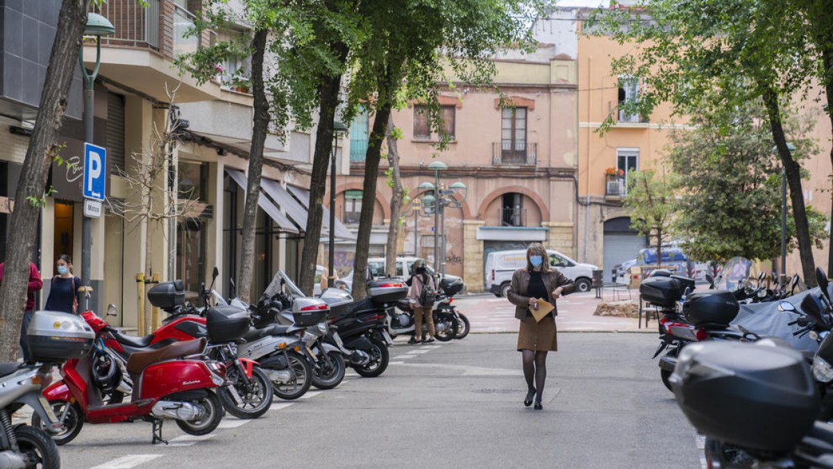 Tramo de la calle Yxart donde se ubicará la nueva zona de juegos infantiles inclusiva.