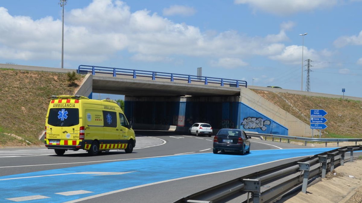 La nova senyalització horitzontal només permet circular pel carril de la dreta en cas d'agafar la sortida immediatament posterior.