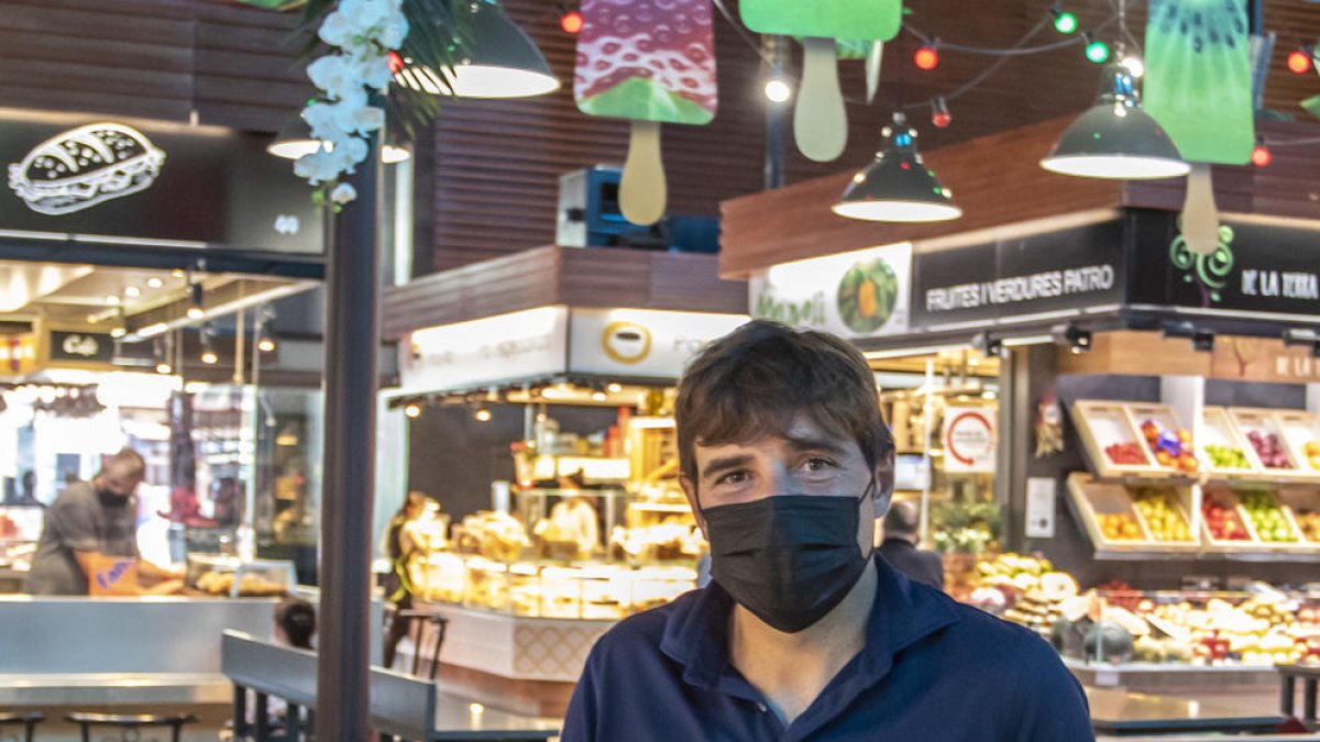 Dídac Nadal, en el Mercado Central de Tarragona, es el presidente de Espimsa desde el 2019.