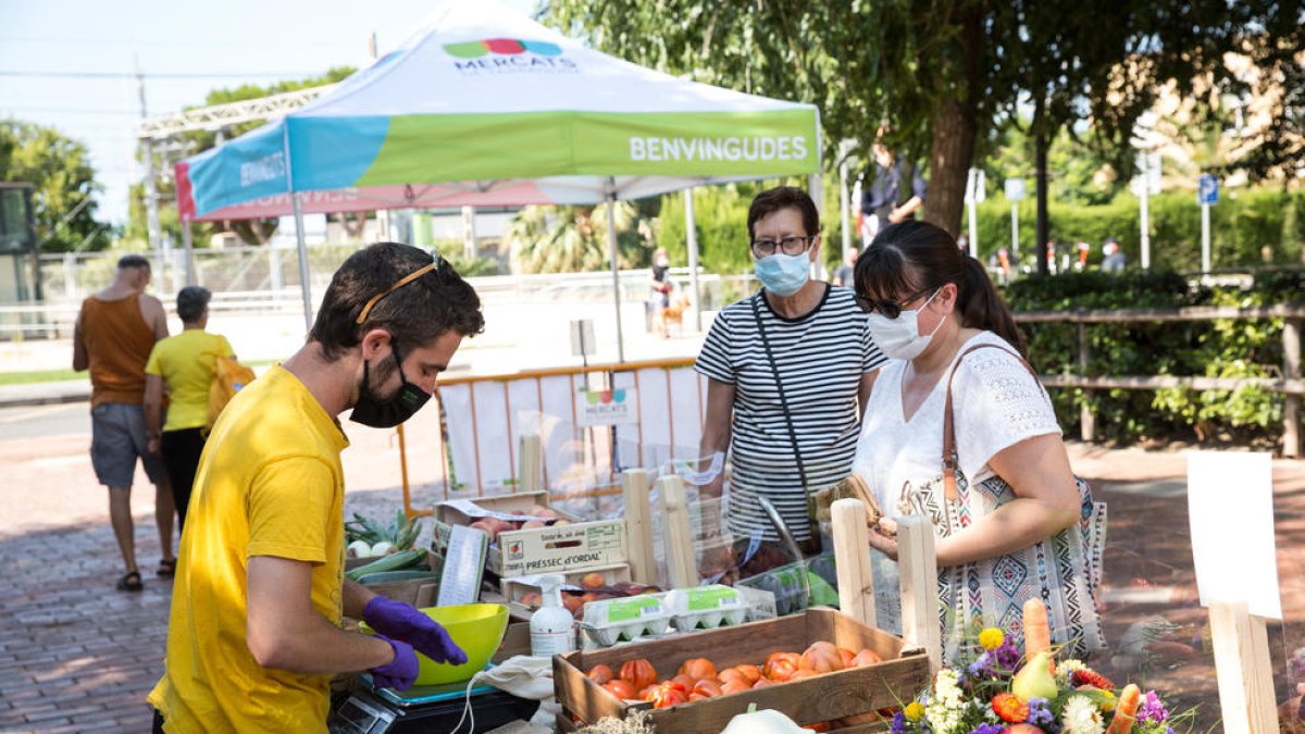 Inaugurat el nou mercat de la pagesia de la plaça dels Carros de Tarragona