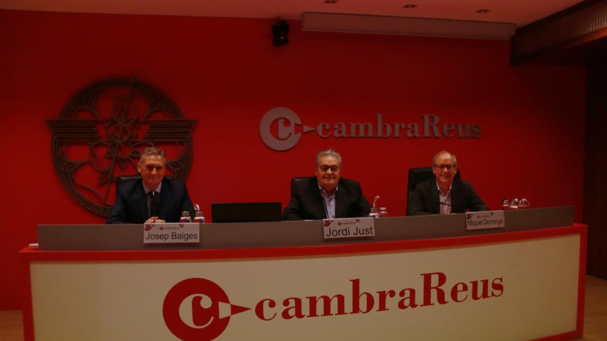 Plano general de la rueda de prensa de la Cambra de Comerç de Reus