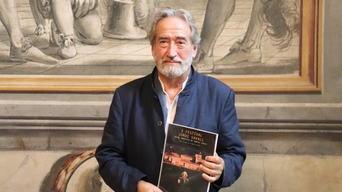 Jordi Savall durant la presentació del I Festival Jordi Savall al Palau Mojade Barcelona.