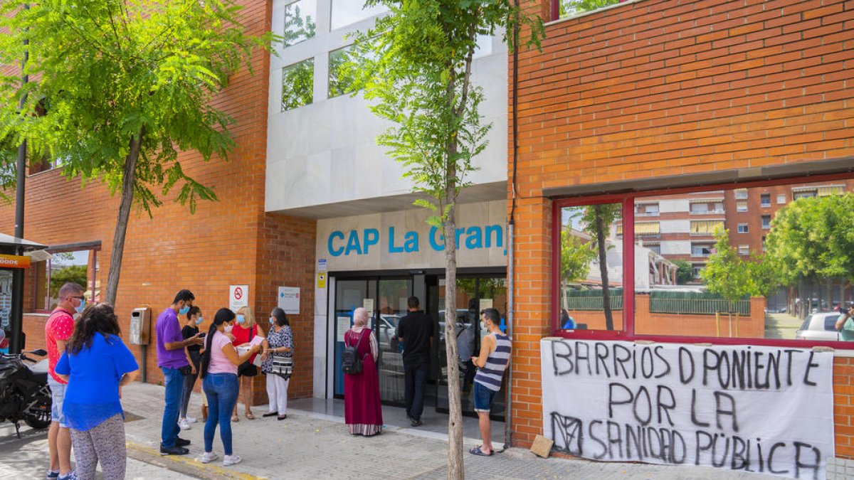 El Síndic va assegurar que «seguirà de ben a prop el cas del centre».