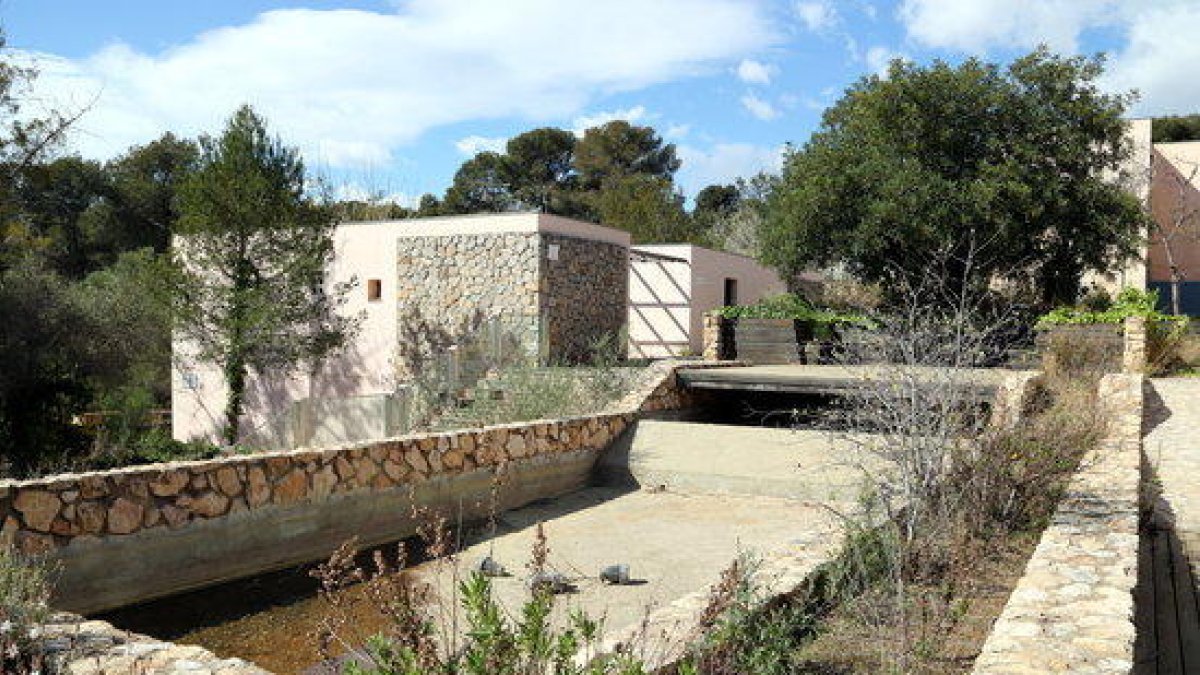Pla general dels edificis del complex turístic de l'antiga Ciutat de Repòs i de Vacances de Tarragona.