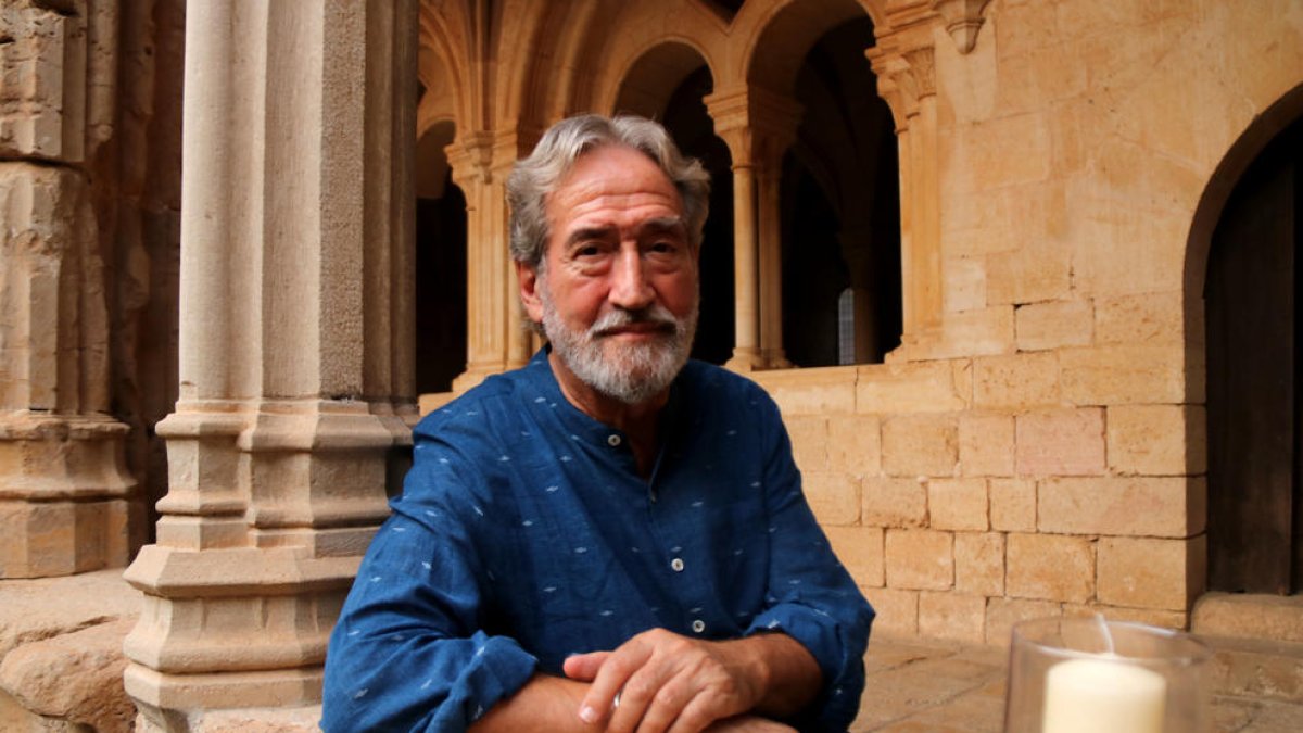 El mestre Jordi Savall al Monestir de Santes Creus abans de la cloenda del I Festival Jordi Savall.