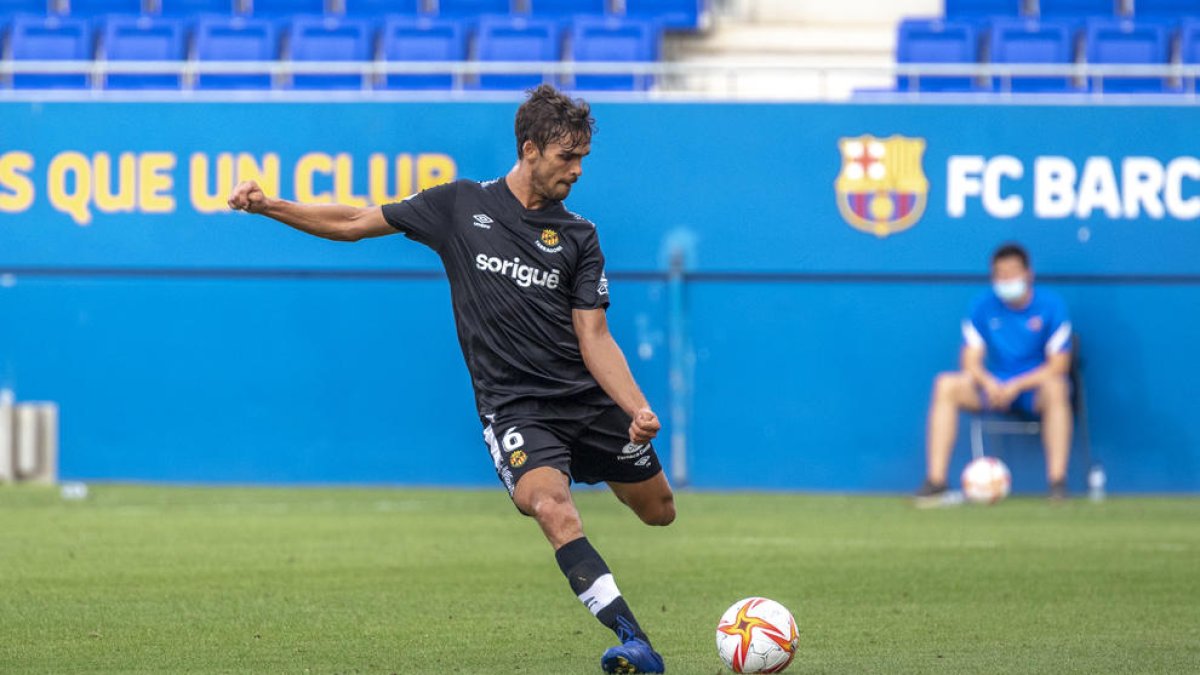 Javier Ribelles, durante el amistoso del sábado en el Johan Cruyff contra el Barcelona B (0-0).