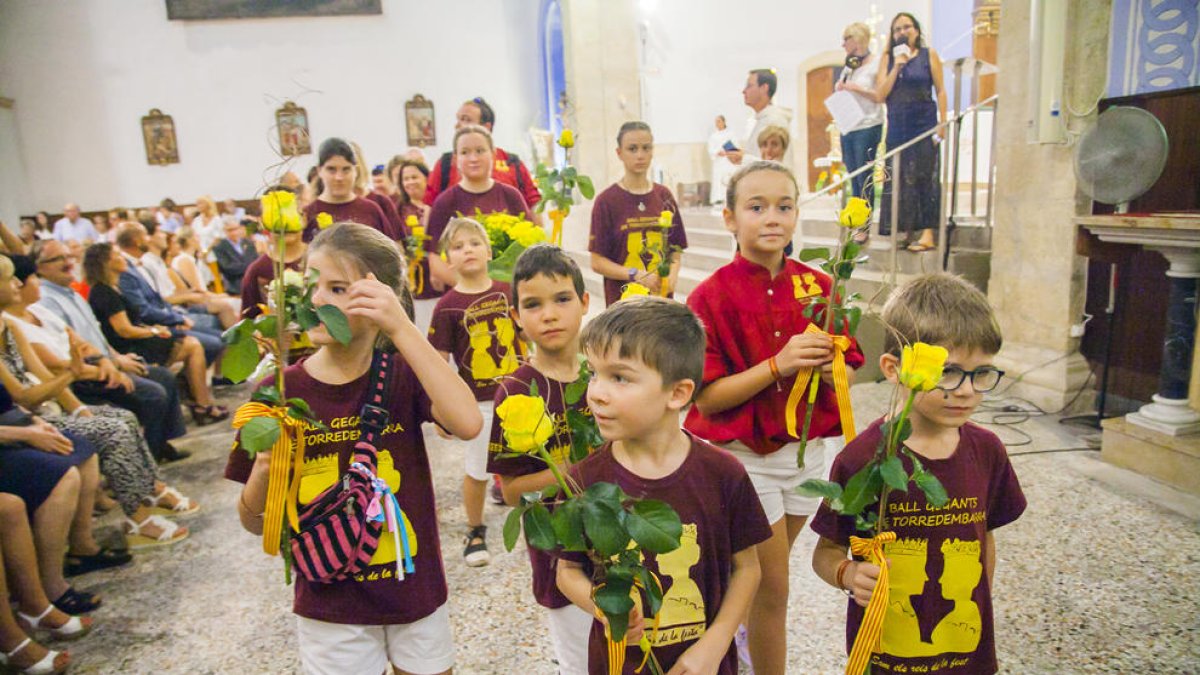 Jóvenes, durante la Santa Rosalia del 2019.