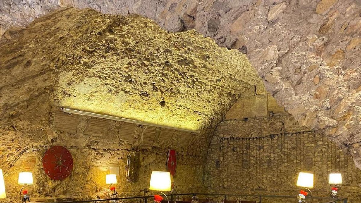 Interior del Restaurante Les Voltes, de Tarragona.