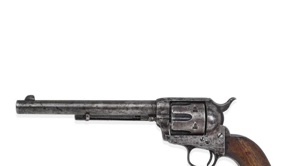 Fotografia cedida per la casa de subhastes Bonhams on es mostra la pistola utilitzada.
