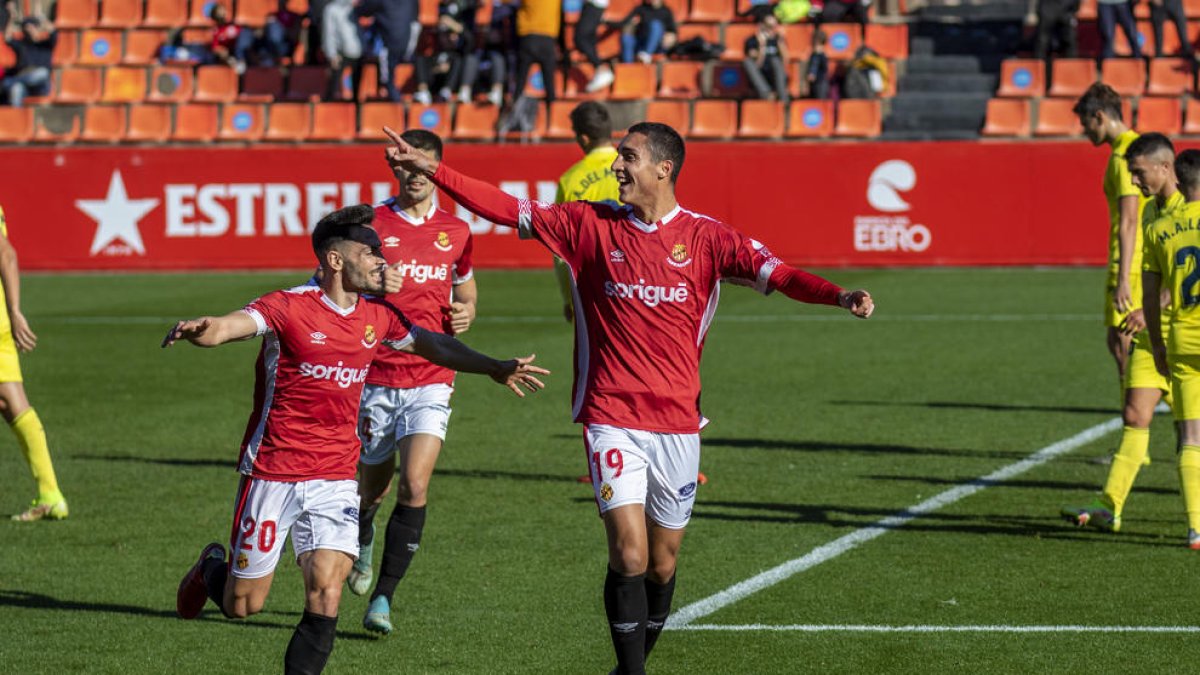 El Villarreal B llegó al Nou Estadi como líder y perdió, ahora el Albacete es quien ocupa el trono.